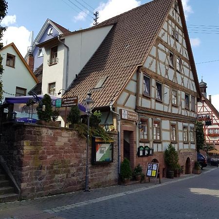 Hotel Zum Burgtoerle Wallduern Esterno foto