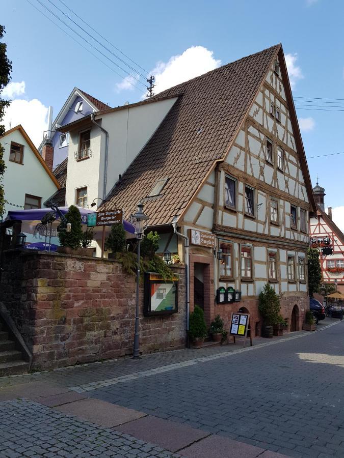 Hotel Zum Burgtoerle Wallduern Esterno foto